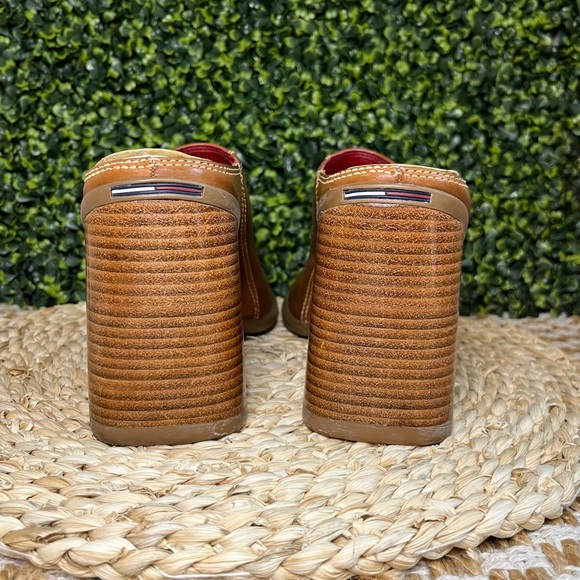 Tommy Hilfiger Brown Leather Mule Shoes with Chunky Wood Heel Slip On - Picture 2 of 8